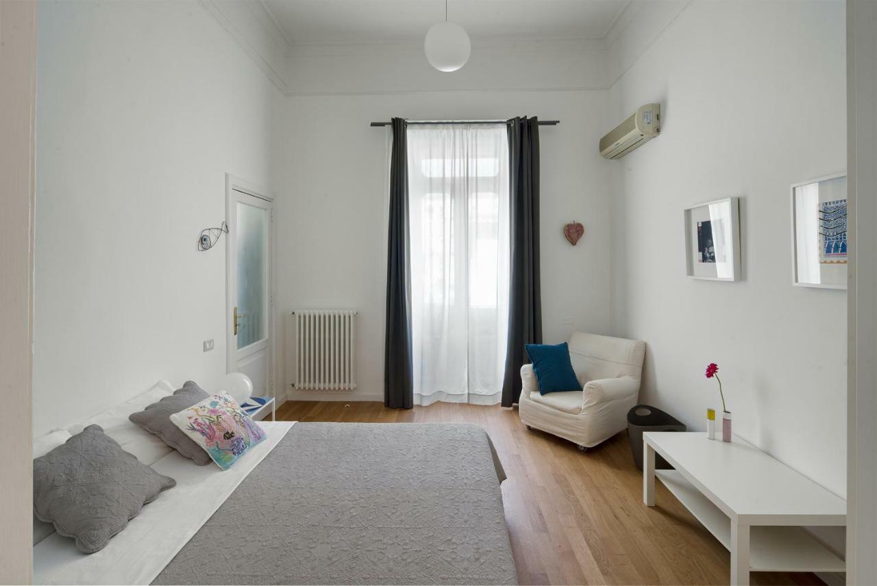 Apartamento A Casa Di Adri Salerno Exterior foto